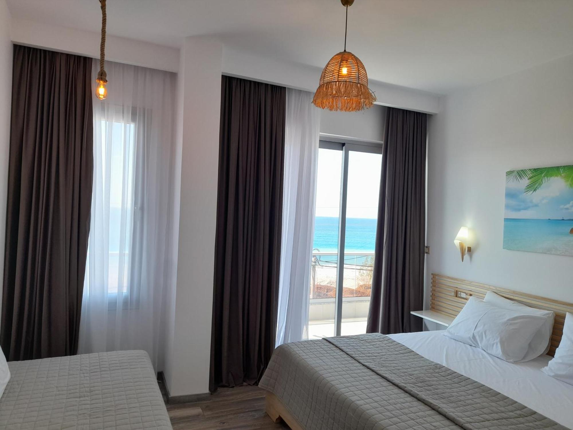 Anxhelos Hotel Himarë Zimmer foto
